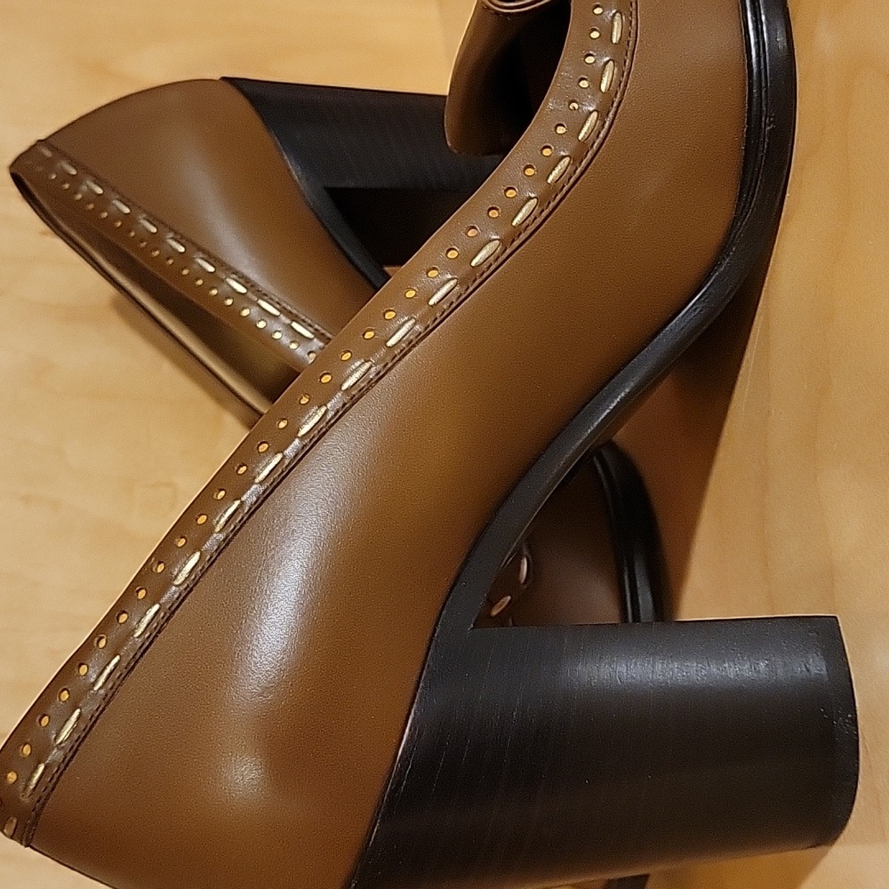 Salvatore Ferragamo Fele Gancio loafer pumps, Size 10 - Picture 8 of 8